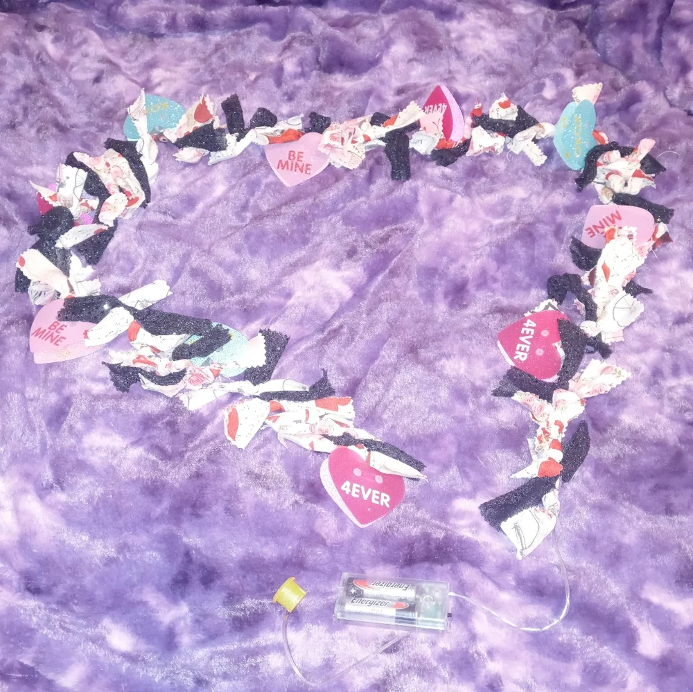 50ft Light Up Conversation Hearts Garland